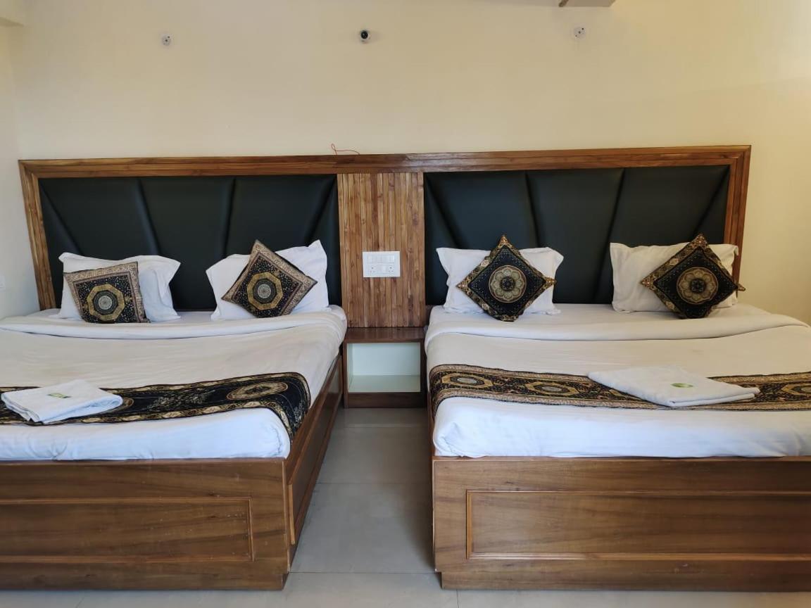Hotel Hans Shimla Luaran gambar